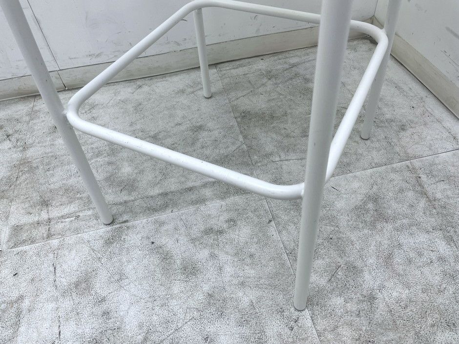 コクヨデイズオフィス ハングライクシリーズ ハイチェア4脚セット 商品画像8