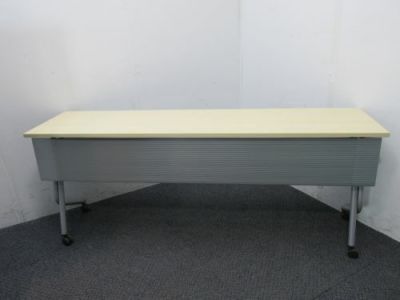 オカムラ1800サイドスタックテーブル 商品画像1