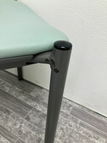 ウチダ（内田洋行）スタッキングチェア 商品画像8