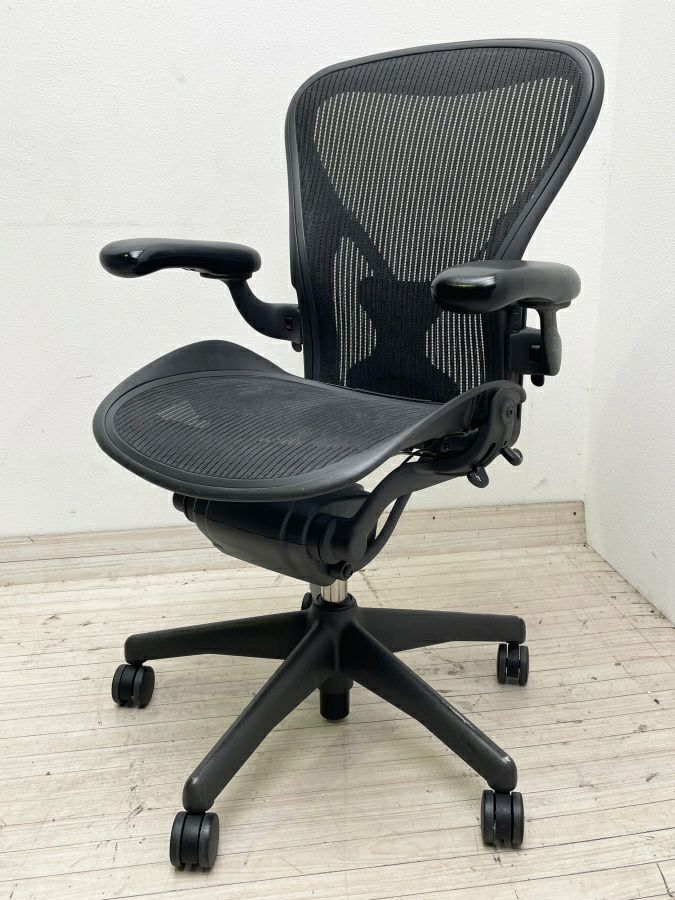 HermanMiller（ハーマンミラー）アーロンチェア アーロンチェア 商品画像1