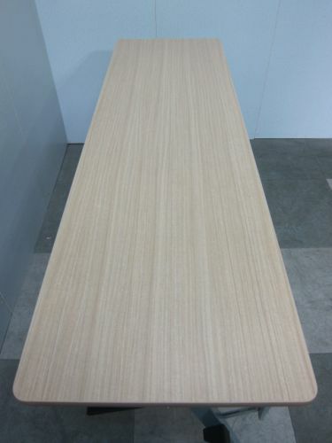 イトーキHXシリーズ 1500サイドスタックテーブル 商品画像6