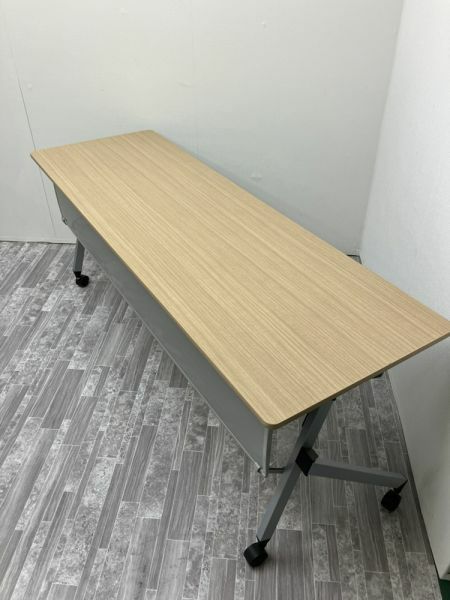 イトーキHXシリーズ 1800サイドスタックテーブル 商品画像3