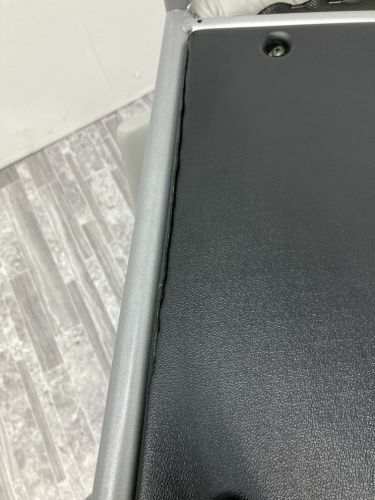 ウィスナーハーガースタッキングチェア 商品画像9