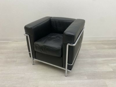 カッシーナ LC2 1人掛けソファ