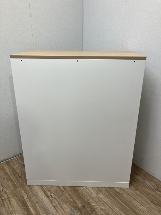 イトーキeSキャビネット(エスキャビネット)シリーズ 天板付き3扉スライド書庫 商品画像6