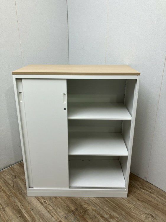 イトーキeSキャビネット(エスキャビネット)シリーズ 天板付き3扉スライド書庫 商品画像8