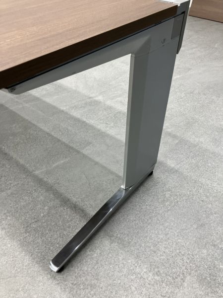 オカムラPROSTAGE CREST(プロステージクレスト)シリーズ 1800L型デスク 商品画像6