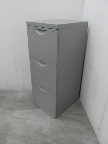 IKEA3段キャビネット 商品画像2