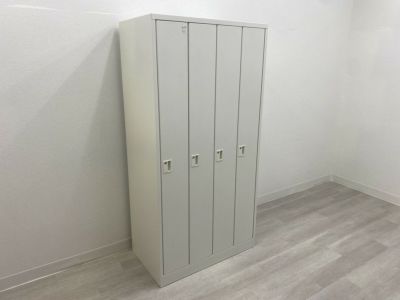 イトーキ W型シリーズ 4人用ロッカー
