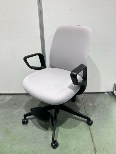 コクヨ スタッキングチェア 2脚セット（スタッキングチェア ） | 無限