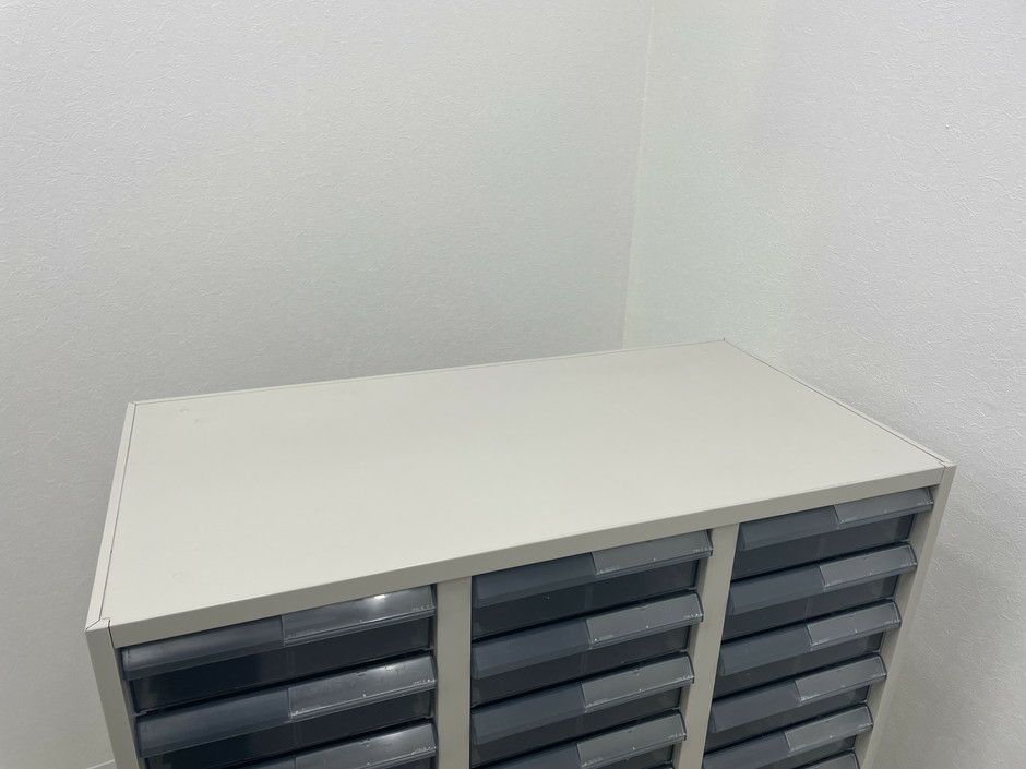 コクヨビジネスウォールNシリーズ クリアトレーキャビネット 商品画像4