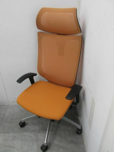 オカムラ ヘッドレスト付き肘付きバロンチェア | 無限堂ネットショップ