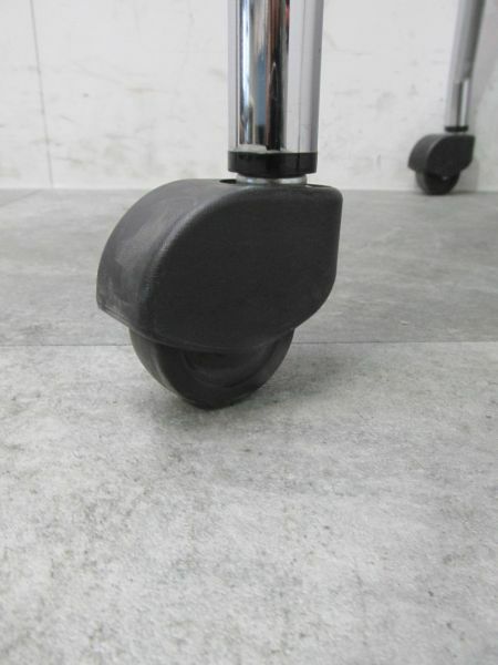 オカムラPart(パート)シリーズ キャスター付き肘付きパートチェア 商品画像8