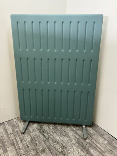 オカムラ マッフルシリーズ 1200自立パーテーション