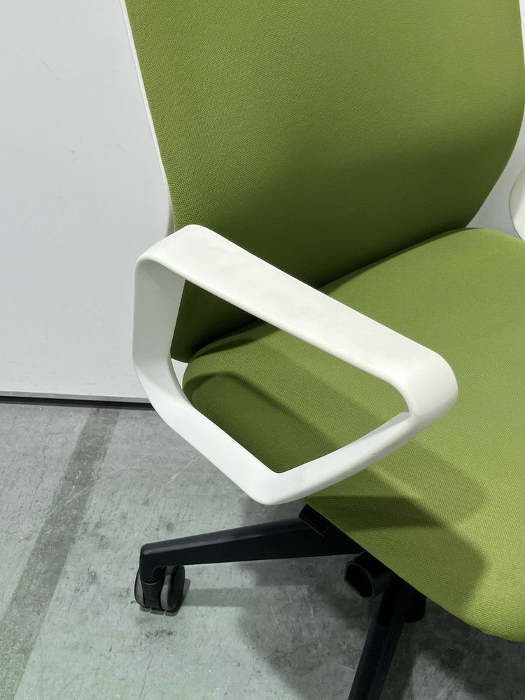 ウチダ（内田洋行）KRENE（クレネ）チェア 固定肘付クレネチェア 商品画像12