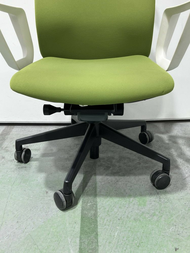 ウチダ（内田洋行）KRENE（クレネ）チェア 固定肘付クレネチェア 商品画像14