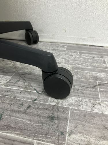 オカムラESCUDO(エスクード)チェア エスクードチェア 商品画像5