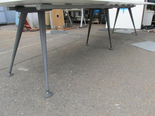 HermanMiller（ハーマンミラー）アバックシリーズ 3200ミーティングテーブル 商品画像5