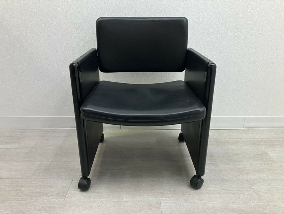 Knoll（ノール）プルアップアームチェア プルアップアームチェア 商品画像2