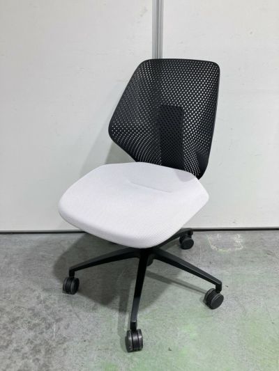 イトーキ キュアチェア