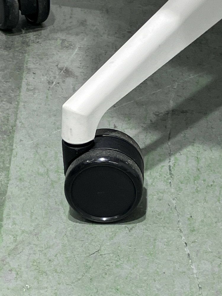 スチールケースSeries 1（シリーズ1）チェア 可動肘付シリーズワンチェア 商品画像10