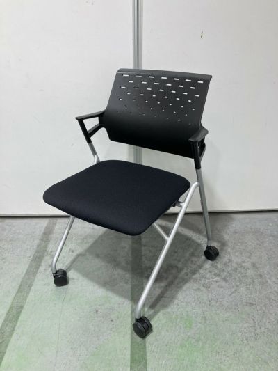 コクヨ ピエガシリーズ ネスティングチェア