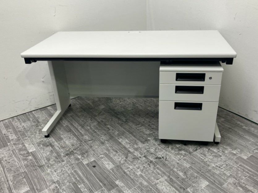 プラスフラットラインシリーズ 1400平デスク+ワゴンセット 商品画像1