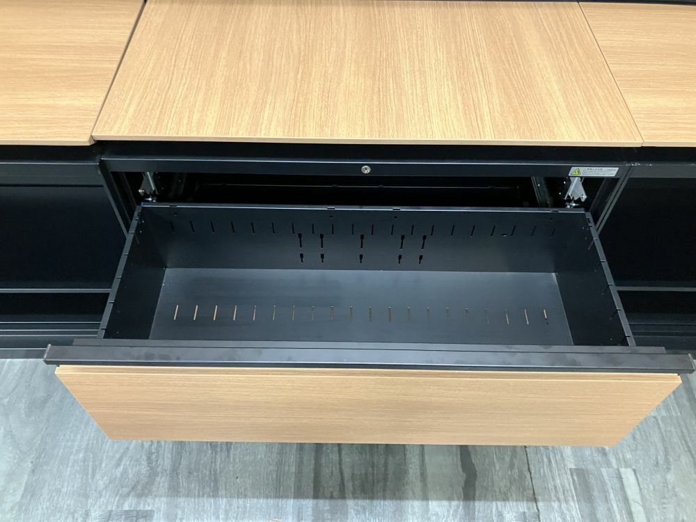 オカムラプリシード（PRESEDE）シリーズ 役員室用システム書棚 商品画像8