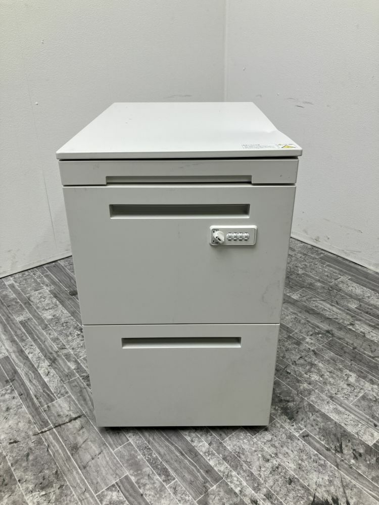 イトーキCZRシリーズ ダイヤル式3段インサイドワゴン 商品画像2