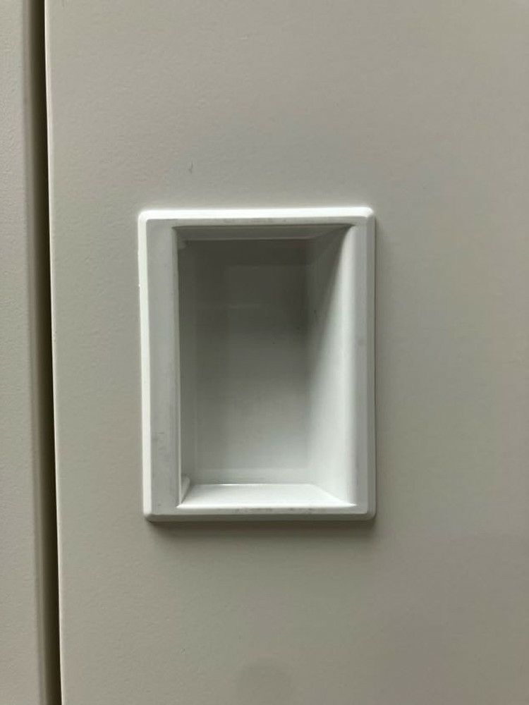 ライオンMFシリーズ 4人用パーソナルロッカー 商品画像2