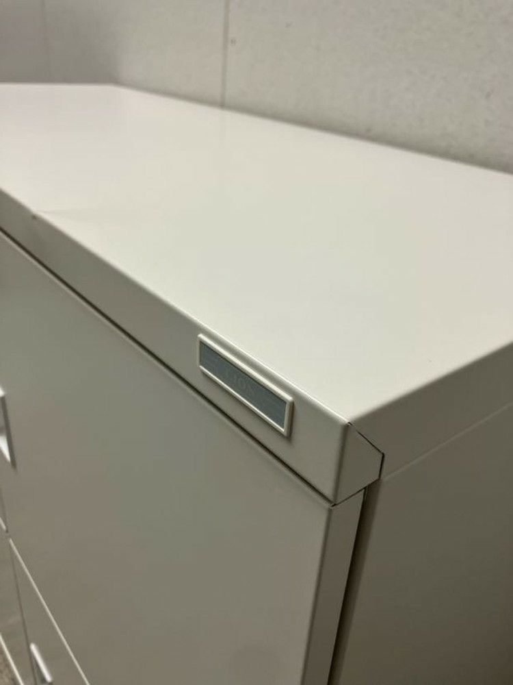 ライオンMFシリーズ 4人用パーソナルロッカー 商品画像3