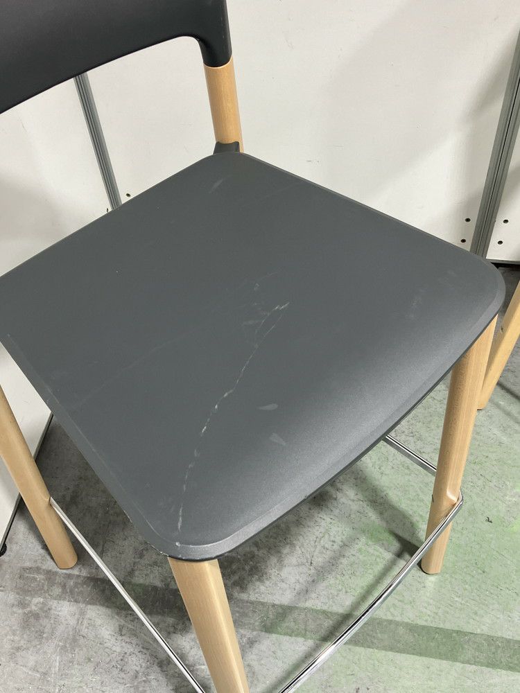 オカムラKusch+Co 3600ARN ハイチェア 商品画像3