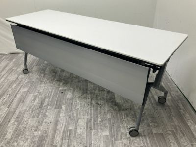 オカムラINTERACT NT(インターアクトエヌティー)シリーズ  1800サイドスタックテーブル 商品画像1