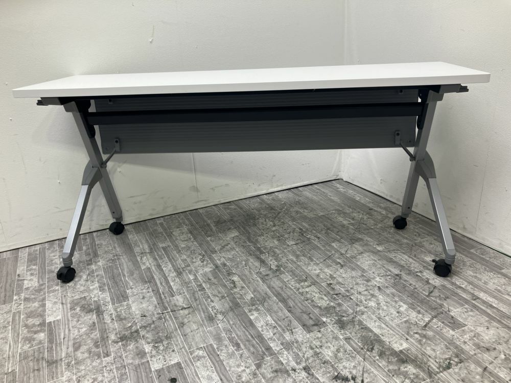 オカムラ FLAPTOR(フラプター)シリーズ 1500サイドスタックテーブル 商品画像4