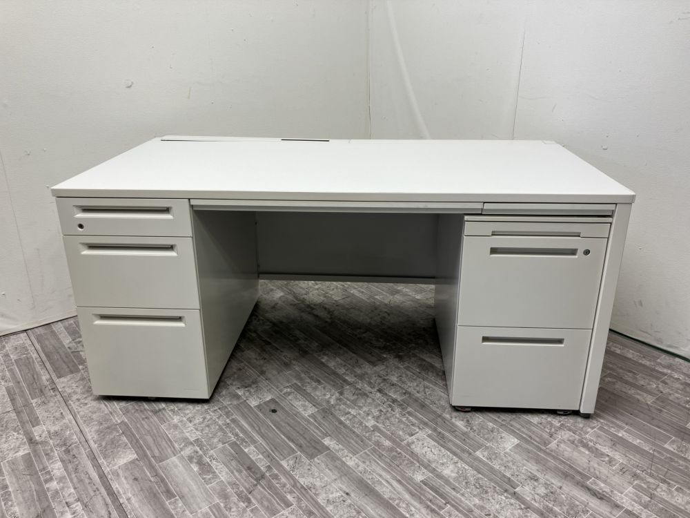 オカムラADVANCE（アドバンス）シリーズ 1600片袖デスク+ワゴンセット 商品画像1