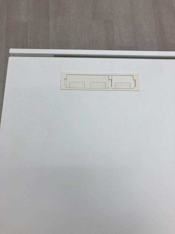 オカムラSwift(スイフト)シリーズ 1400電動昇降デスク 商品画像13