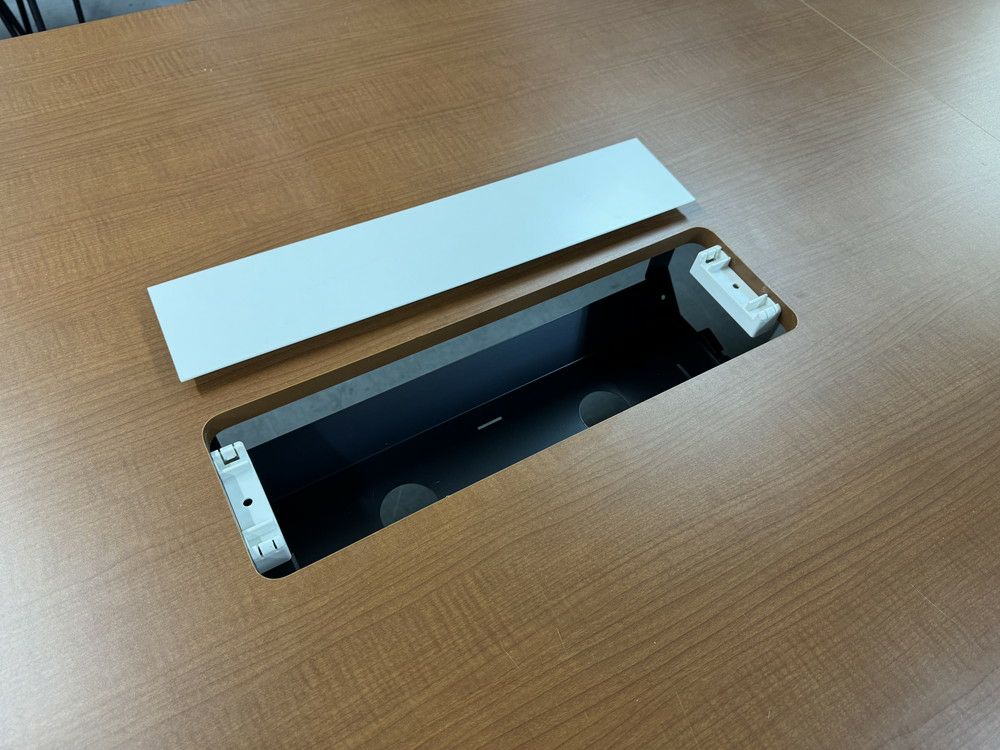 ウチダ（内田洋行）レムナ（LEMNA）シリーズ 3200ミーティングテーブル 商品画像5