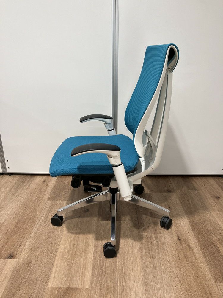 イトーキCeleeo(セレーオ)シリーズ 可動肘付セレーオチェア 商品画像3