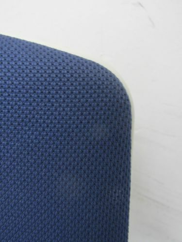 ウチダ（内田洋行）MF-180シリーズ ネスティングチェア 4脚セット 商品画像2