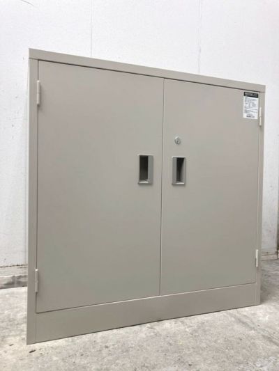 コクヨ両開き書庫 商品画像1