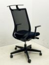 コクヨMitra2（ミトラ2）チェア 固定肘付ミトラ2チェア 商品画像3