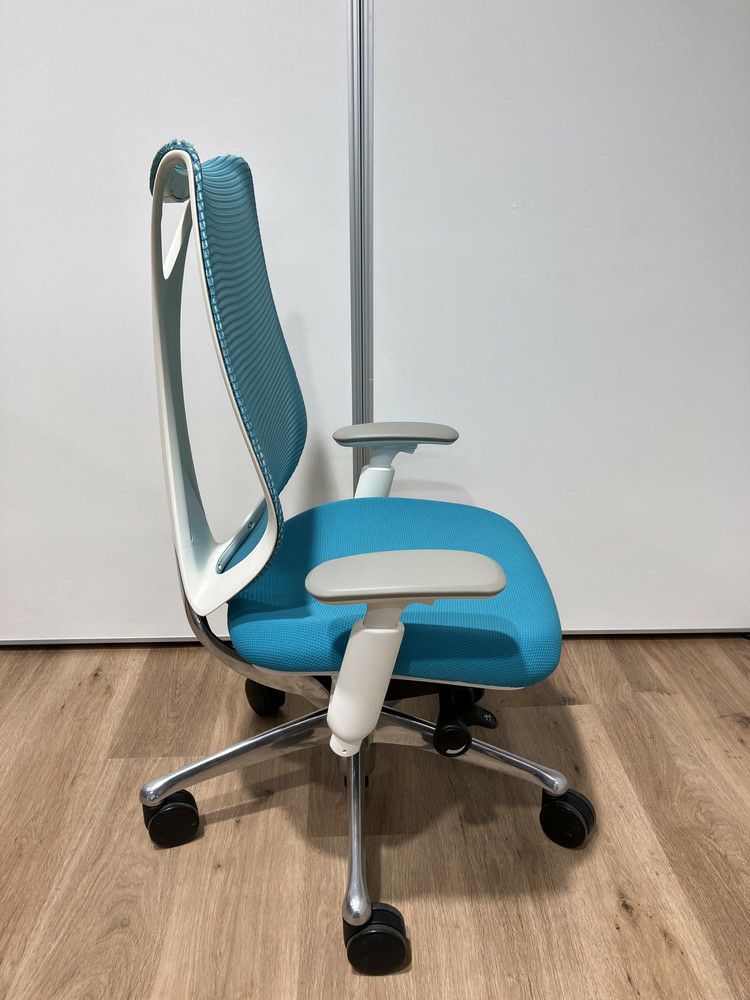 オカムラSabrina(サブリナ)シリーズ 可動肘付サブリナチェア 商品画像5