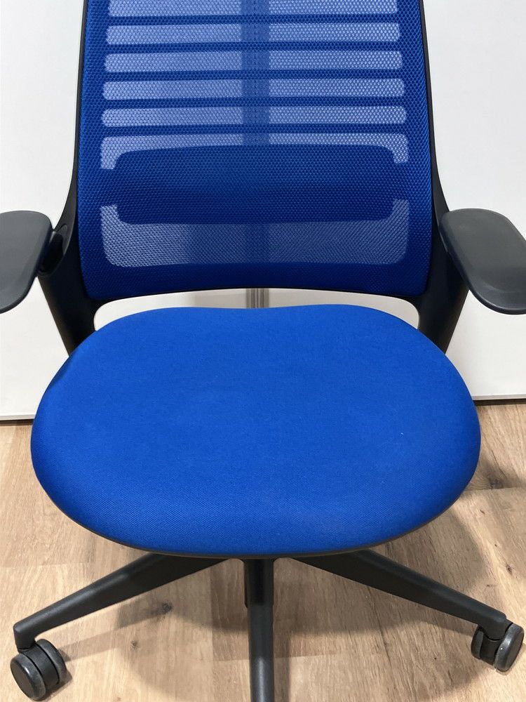 スチールケースSeries 1（シリーズ1）チェア 可動肘付シリーズワンチェア 商品画像12