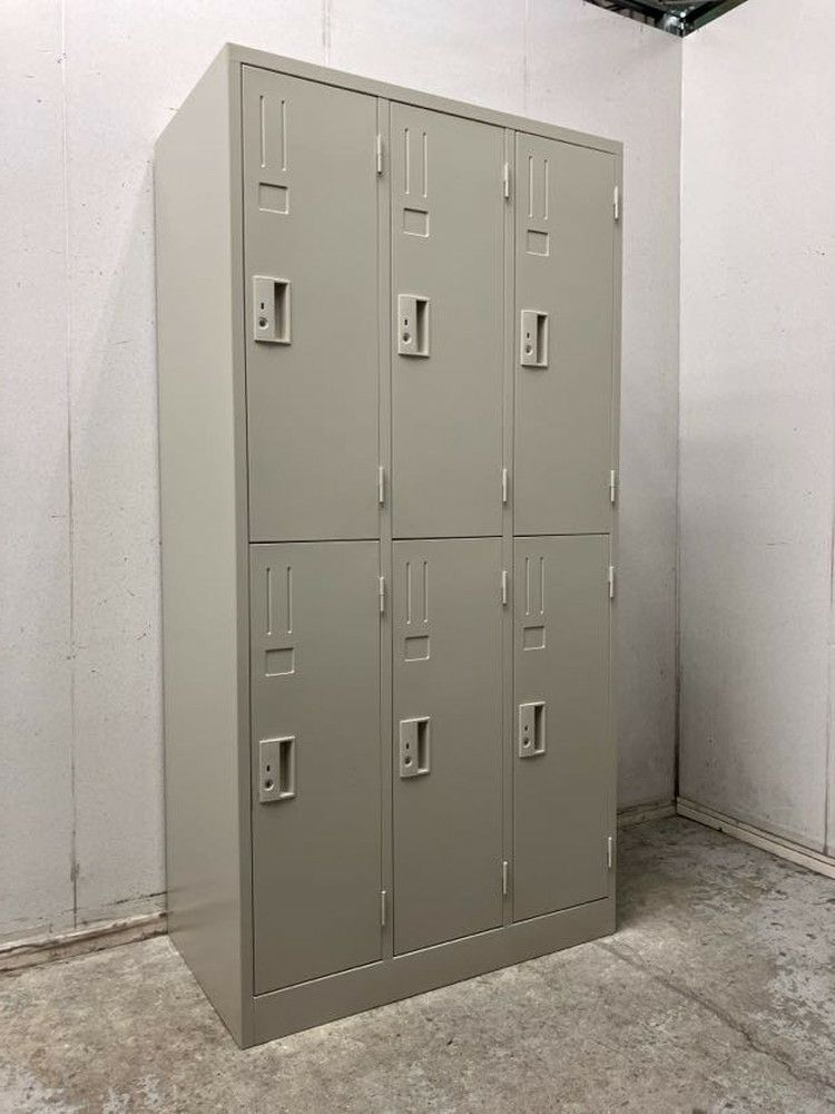 プラス6人用ロッカー 商品画像1