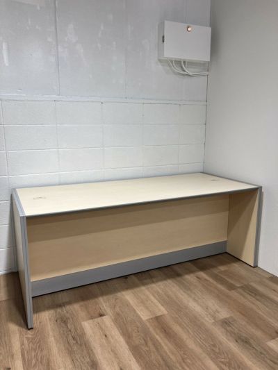 コクヨEFシリーズ 1800ローカウンター 商品画像1