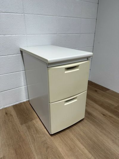 イトーキCZシリーズ 脇机 商品画像1