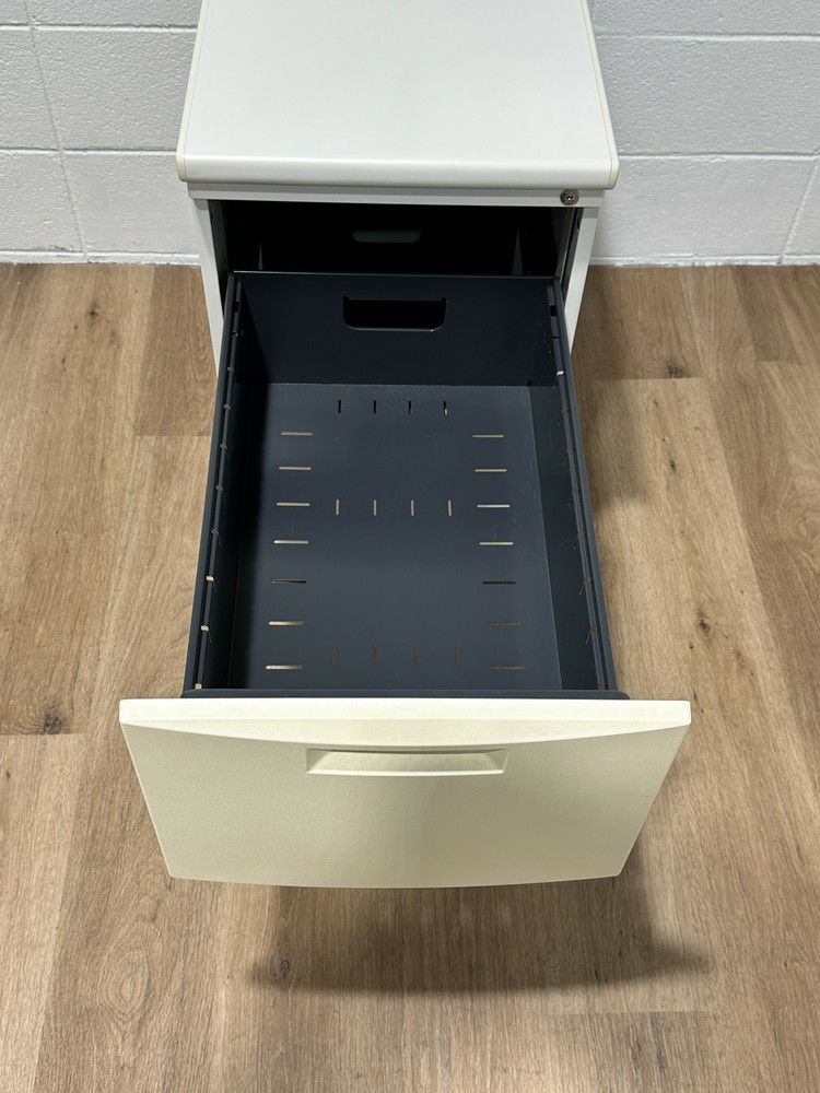 イトーキCZシリーズ 脇机 商品画像3